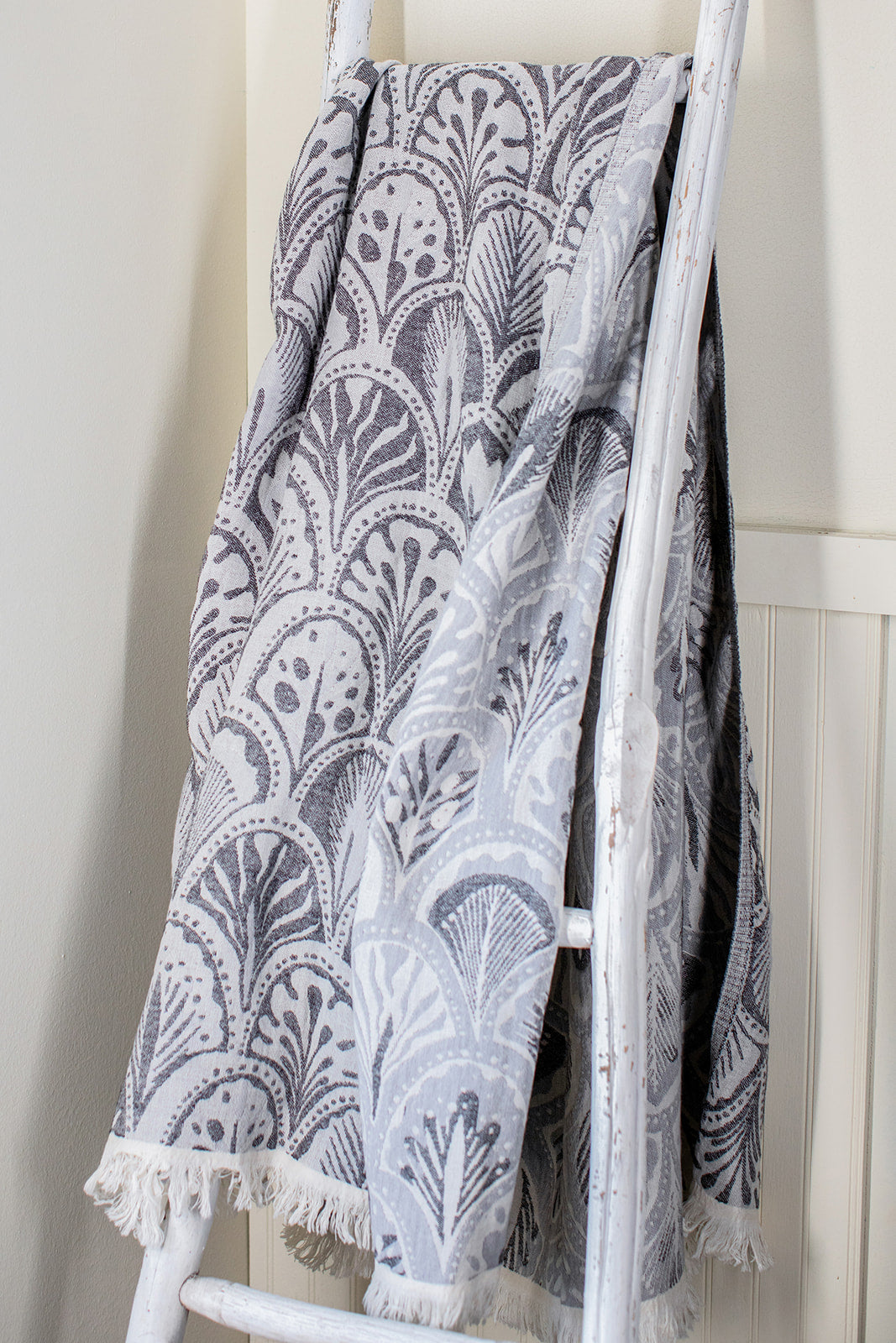 Palmette Towel