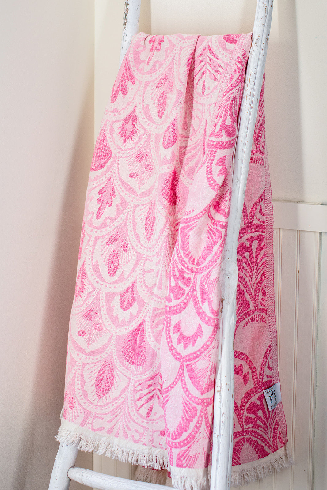 Palmette Towel