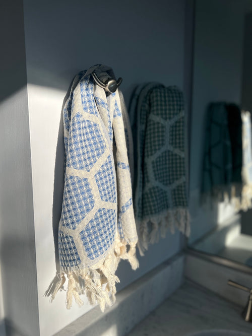 Bee Hive Hand Towels