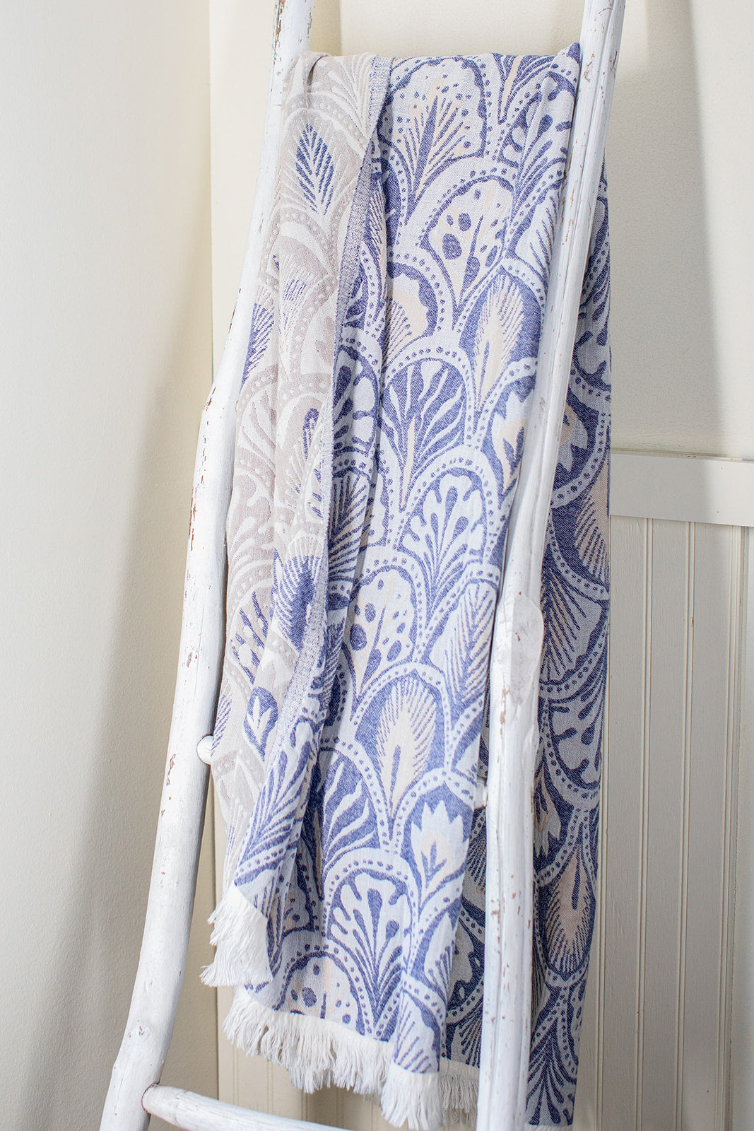 Palmette Towel