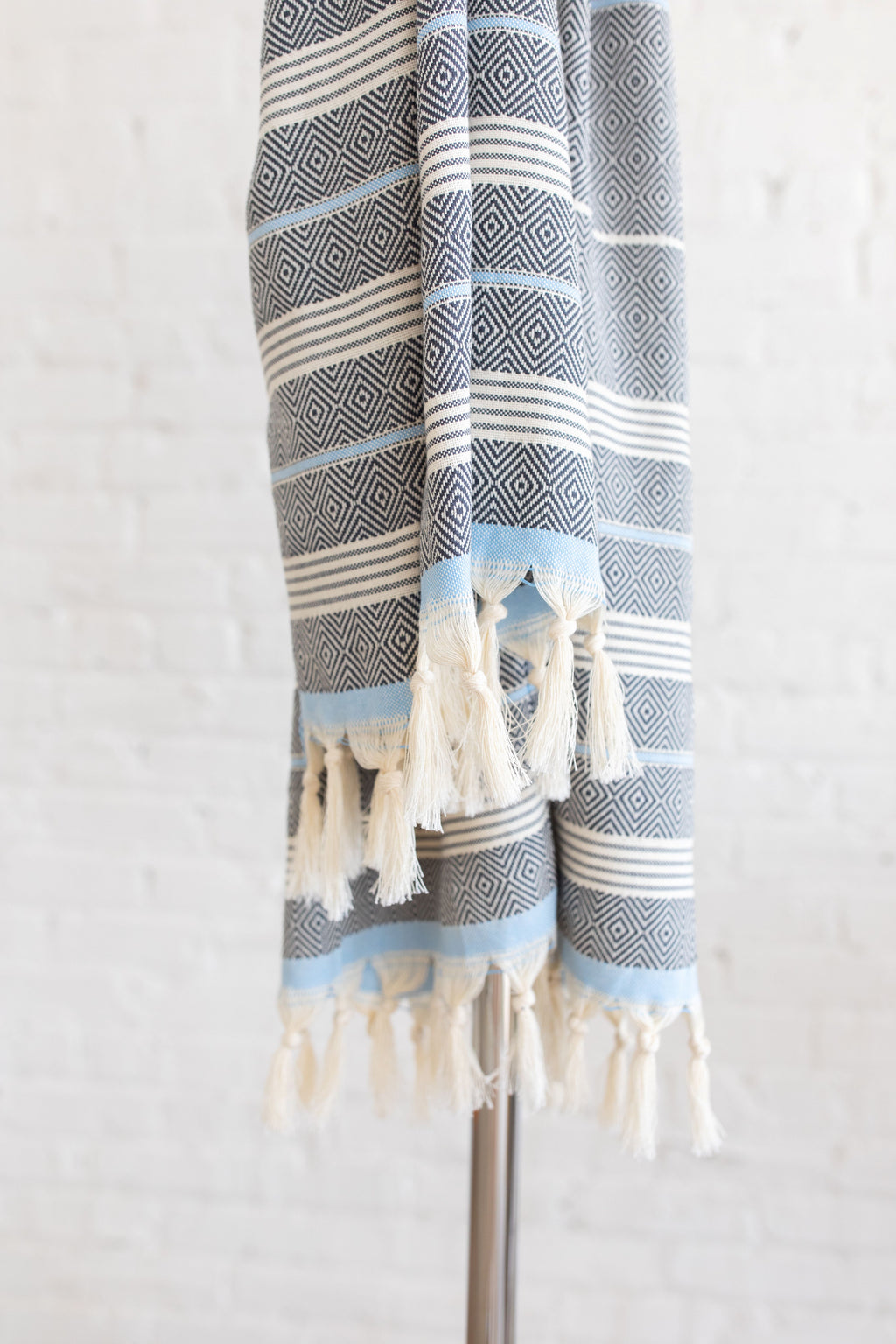 Diamond Eti Towel