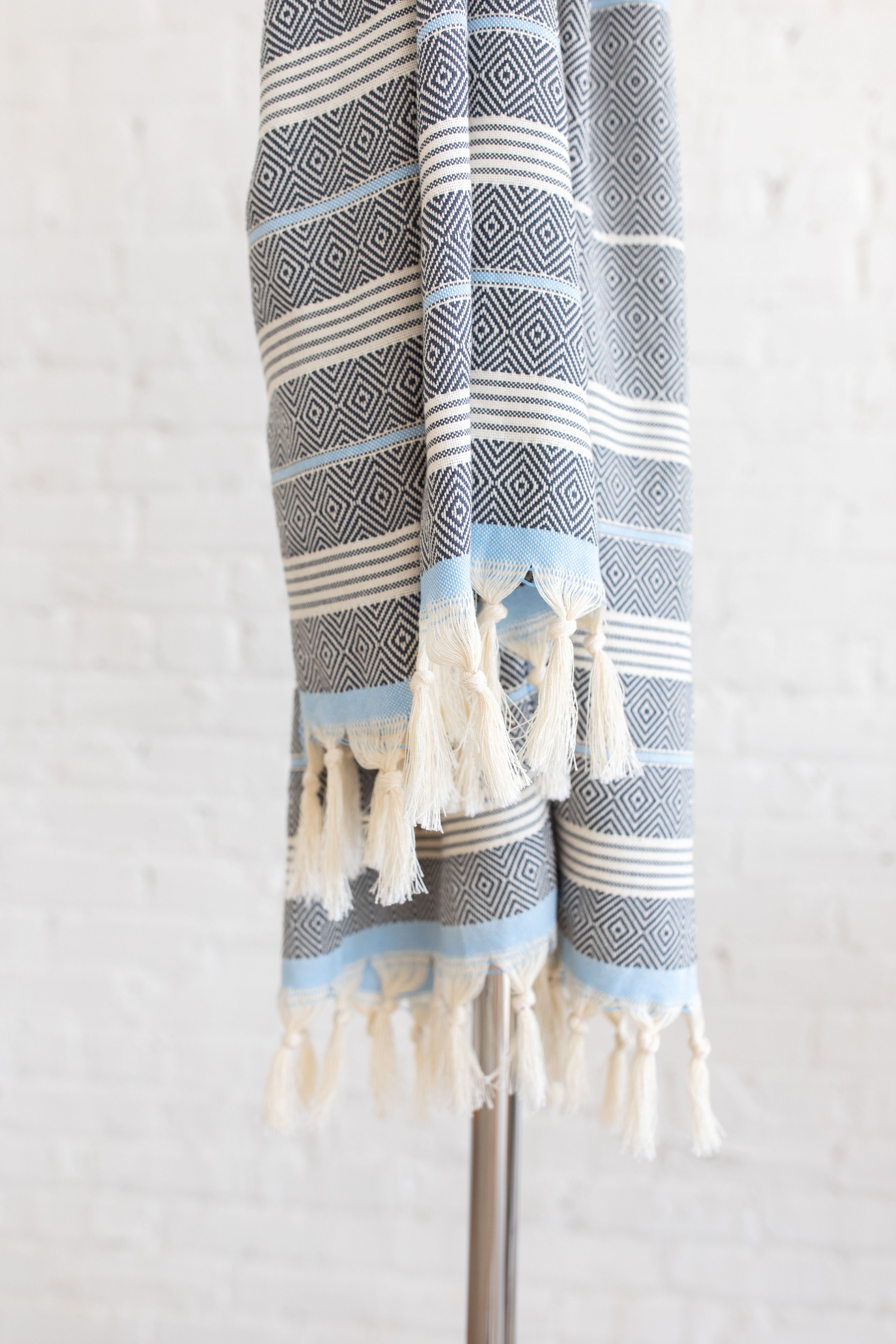Diamond Eti Towel