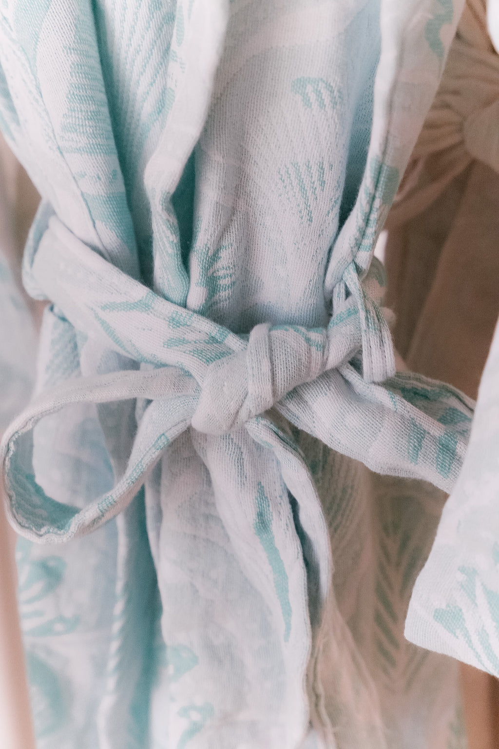 Palmette Robes