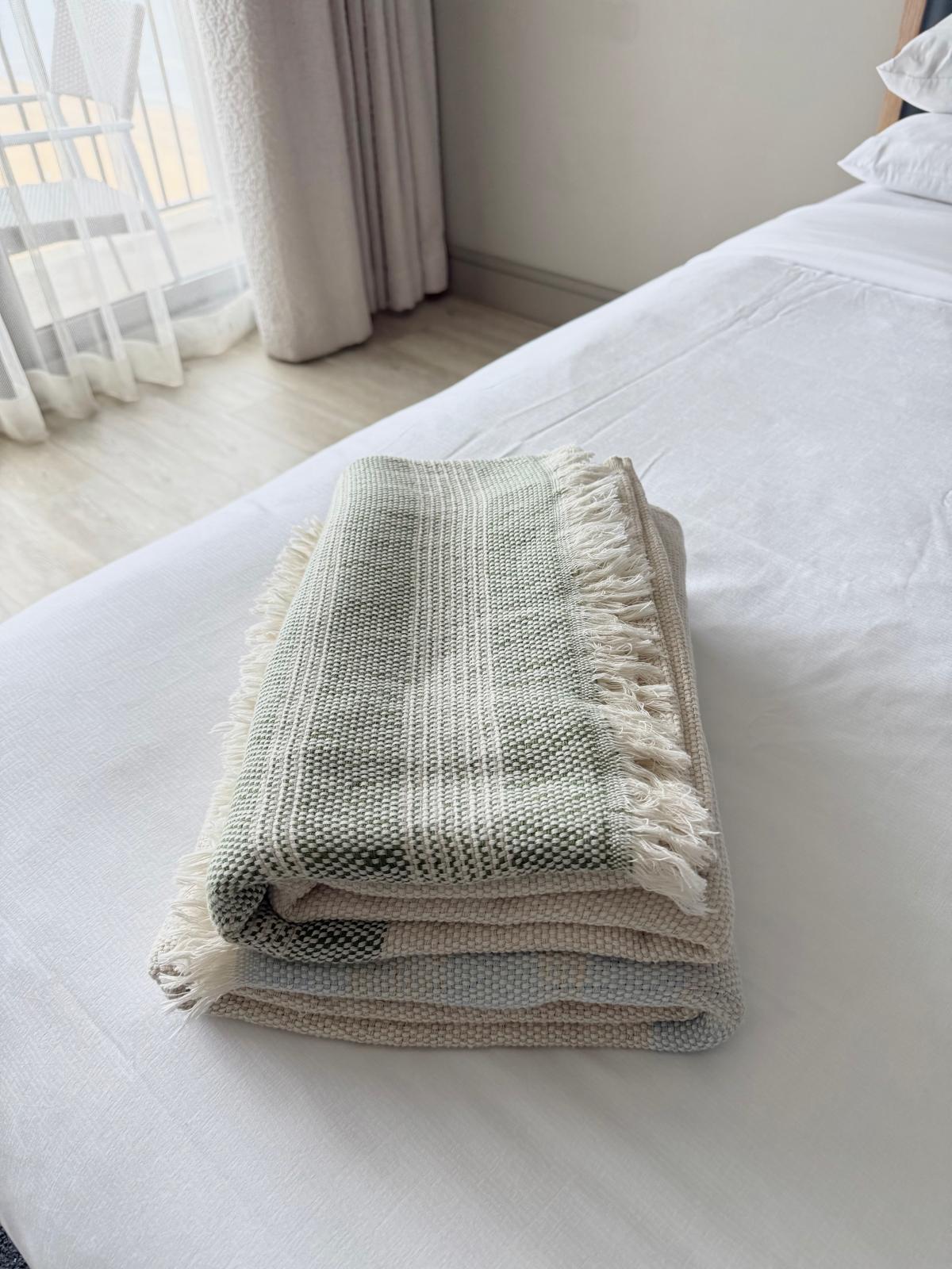 Linen Throw